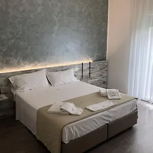 alloggi-al-melograno.hotelslidodijesolo.com/